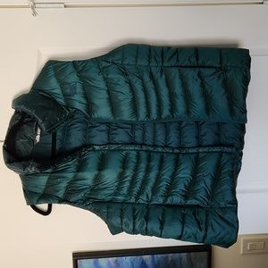 The North Face 550 down vest sz XXL emerald green